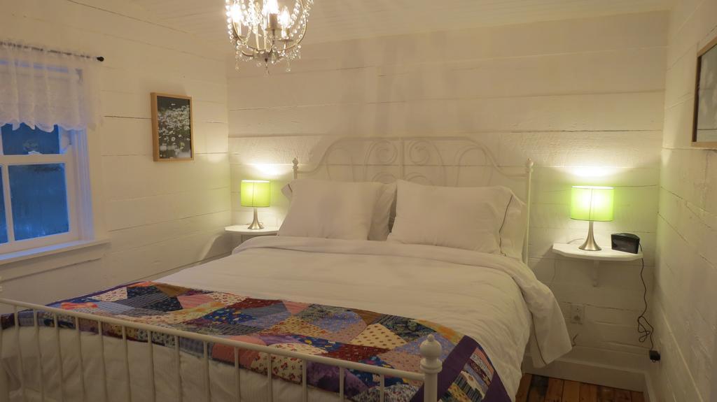 The Old Salt Box Co. - Daisy'S Place Herring Neck ภายนอก รูปภาพ
